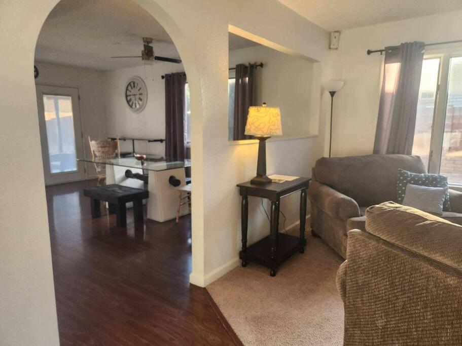 Southwestern Charm - Minutes From Everything 3/2 Sierra Vista Exterior photo